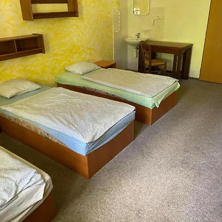 Hostel Chata Labska