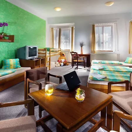 Hostal Chata Labská